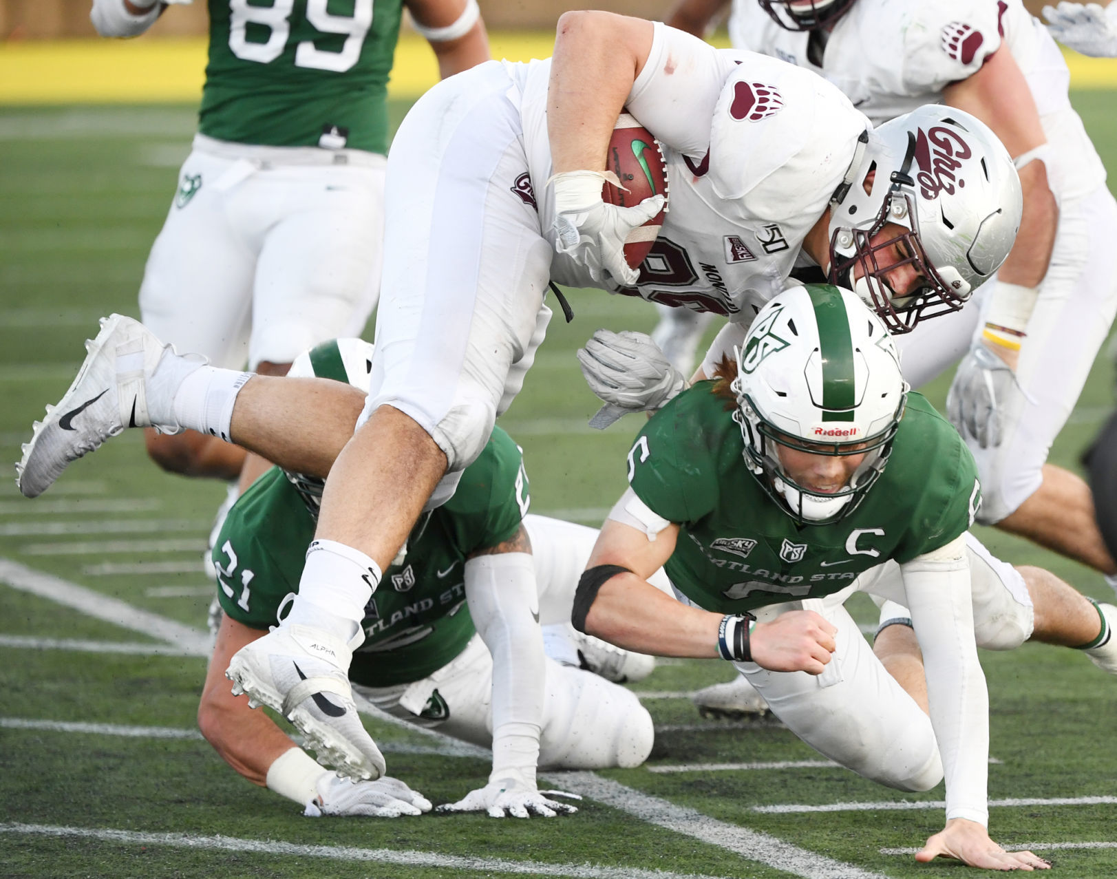 Montana beats Portland State-06-tm .JPG
